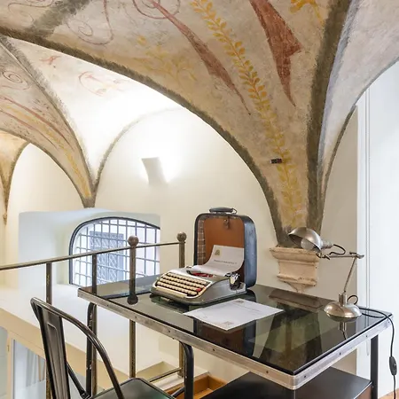 Apartment Navona - With Autentic 1500 Fresco Rome